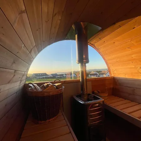 アパート Inishway Self Catering 2