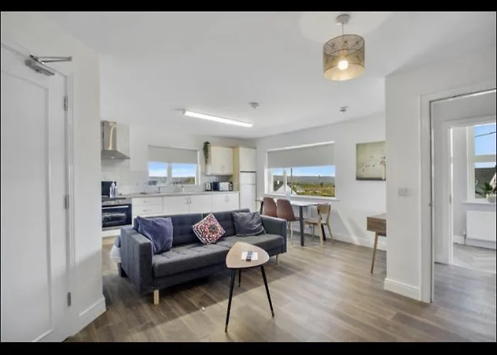 Апартаменты Inishway Self Catering 2